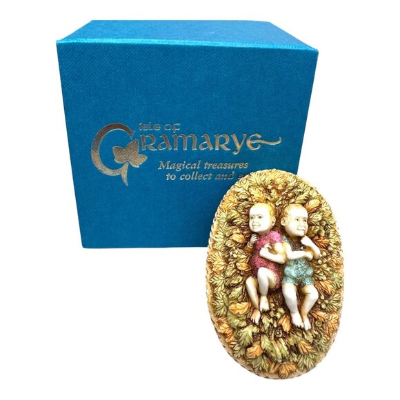 Isle Of Gramarye Faerie Children Trinket box Harmony Kingdom Soft As Down Fairy - Picture 2 of 12